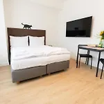 Hotel Post 120 Prague